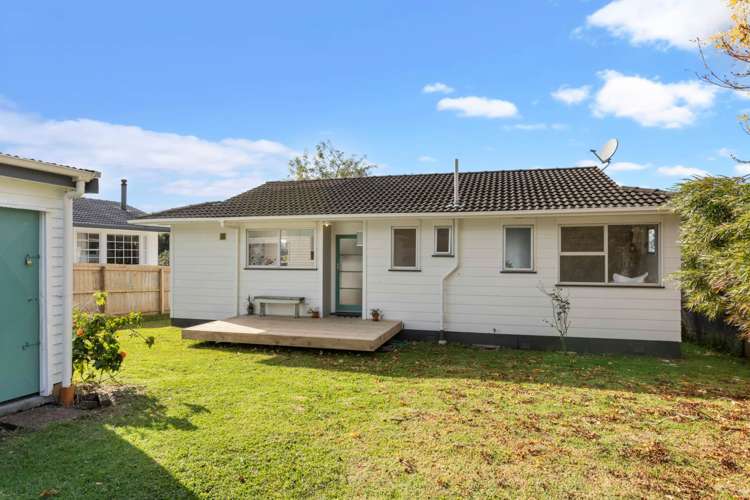 15 Karo Place Glendene_17