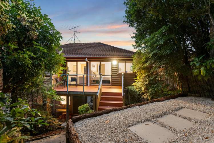 2/72 Lake Road Northcote_0