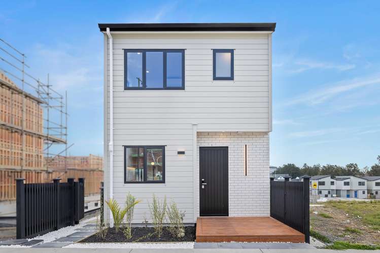 636 Kerepi Street_0