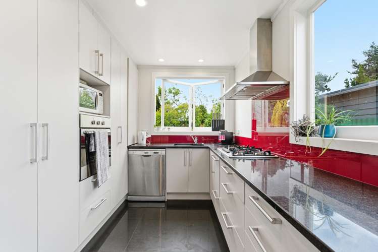 25 Smithfield Road Tawhero_12