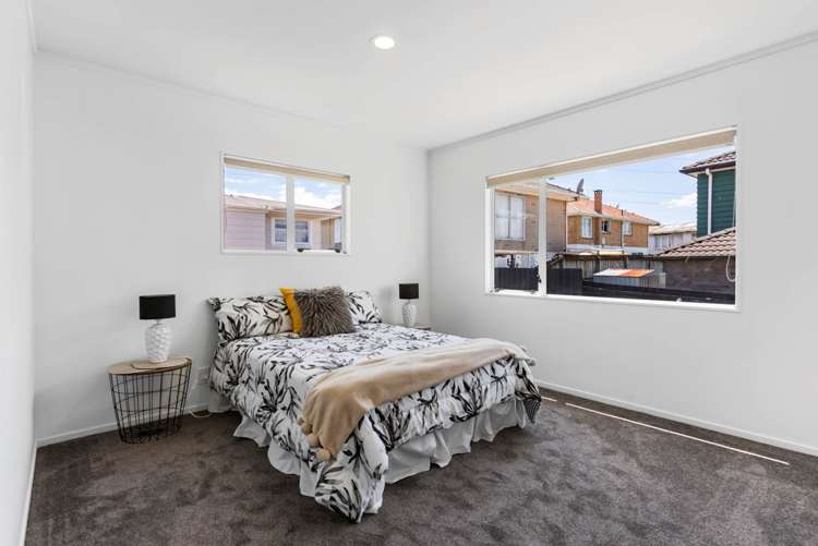 2/95 Waipuna Road Mt Wellington_7