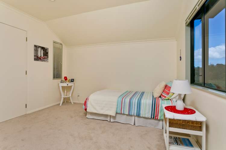 2/84 Lake Road Northcote_14