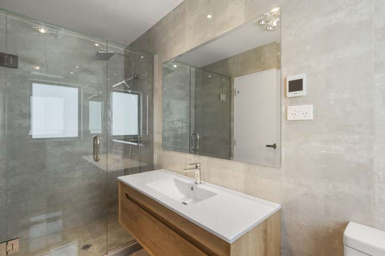 4 Aquamarine Avenue Wainui_14