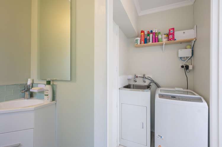 198 The Ridgeway Stoke_9