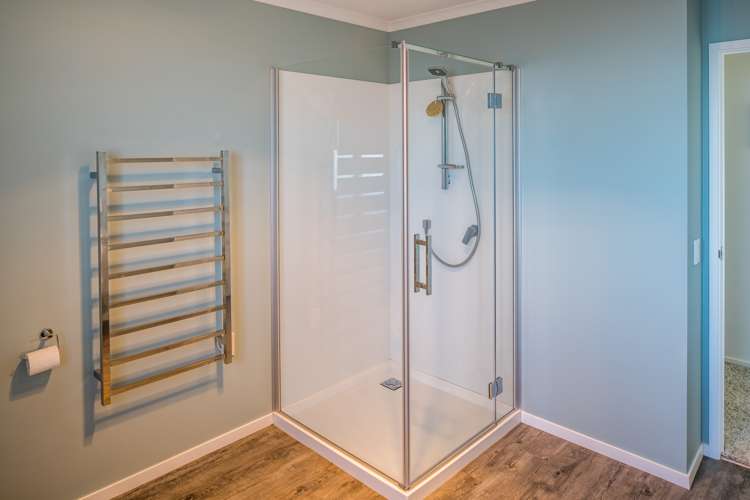 52 Mo Street Camborne_14