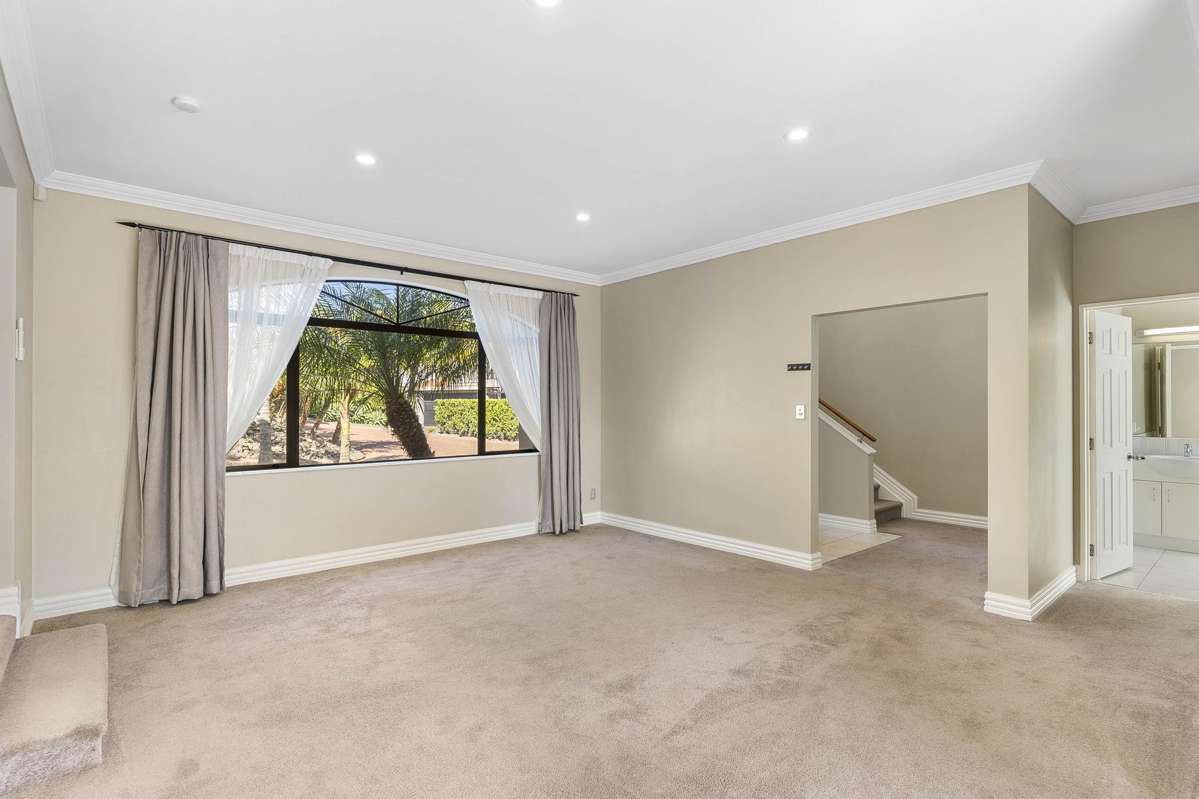 30 Scarlet Oak Drive_1