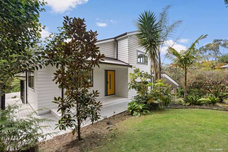 687a East Coast Road Browns Bay_19