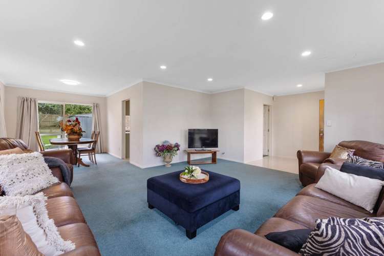 8 Macnean Drive East Tamaki Heights_19