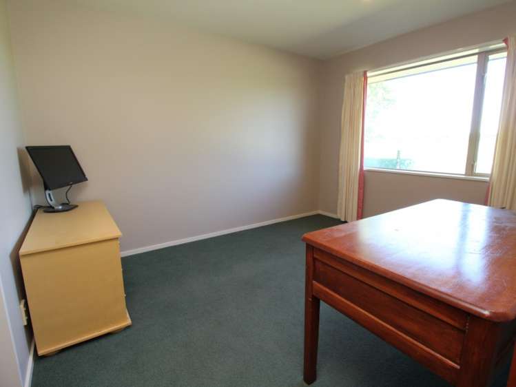 1199 Telegraph Road Darfield_9