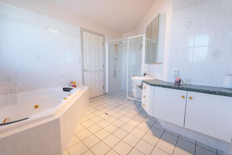 12 Lachlan Place Marchwiel_15