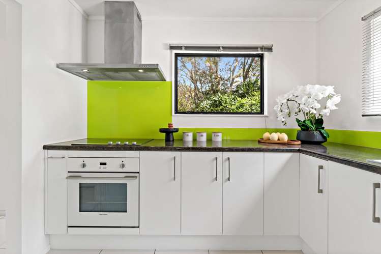 2/298 Glenfield Road Glenfield_6