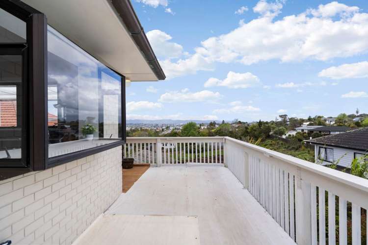 84 Tiverton Road New Windsor_11