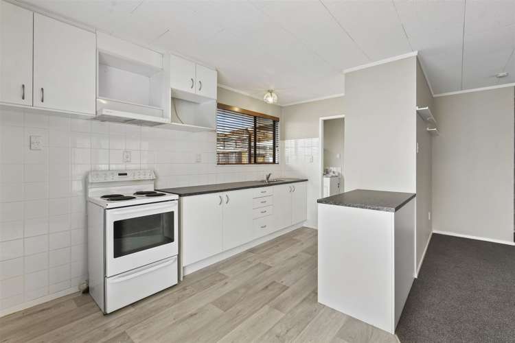 2/32 Christmas Road Manurewa_5