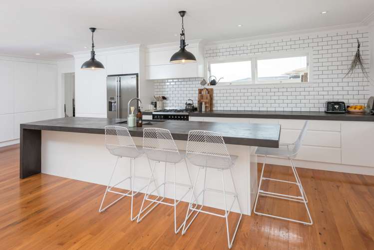 7 Churchill Road Cockle Bay_8