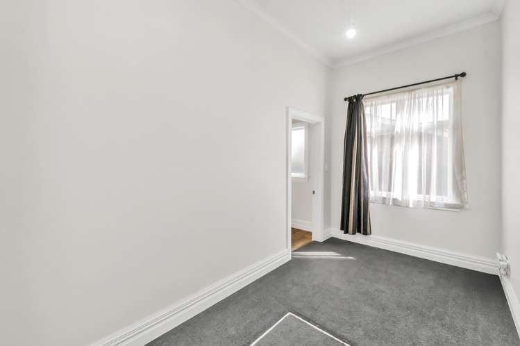 14 Lee Street Southbridge_12