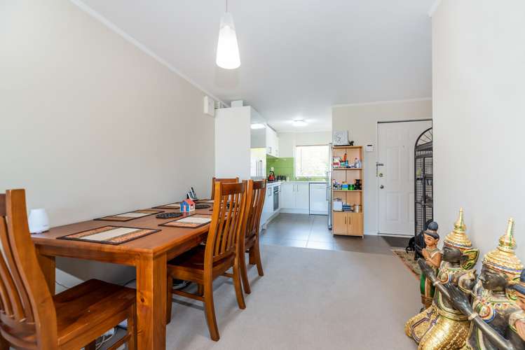 25 Stephen Avenue Henderson_21