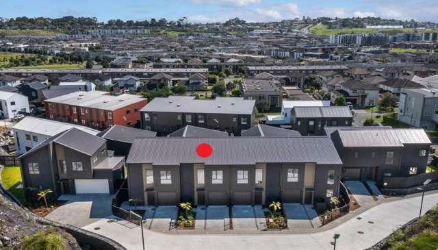 Light, Space & Privacy, ready to move in