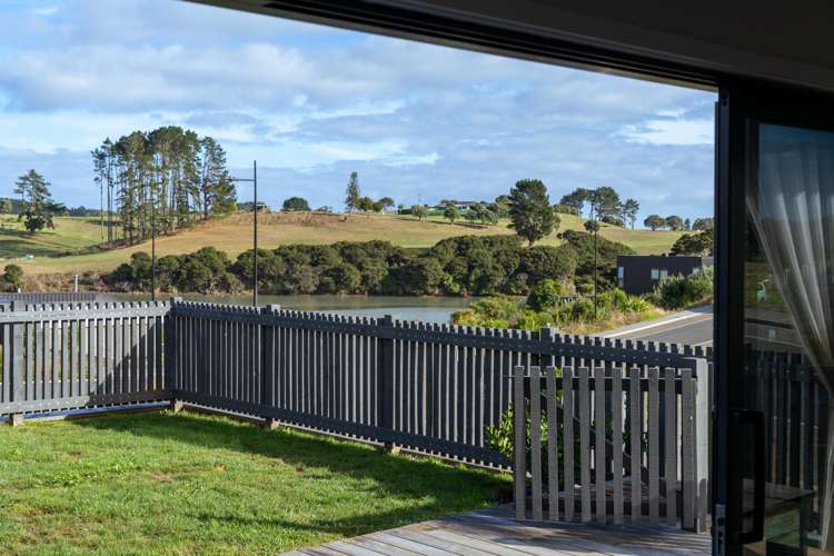 2 Taeore Lane Raglan_24