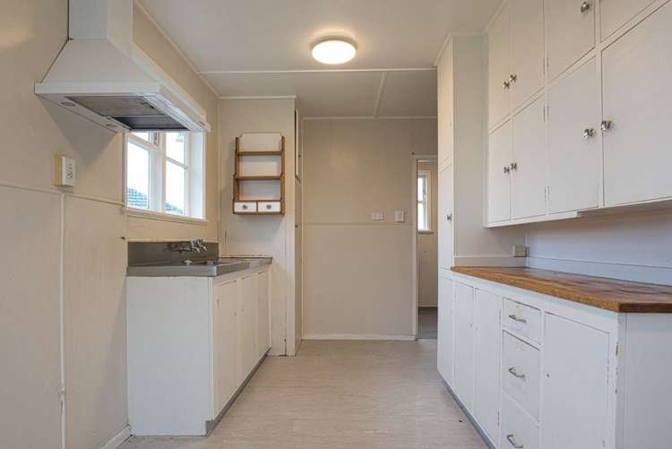 5 Beatty Crescent_1