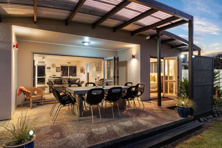 227b Ocean Road Whangamata_16