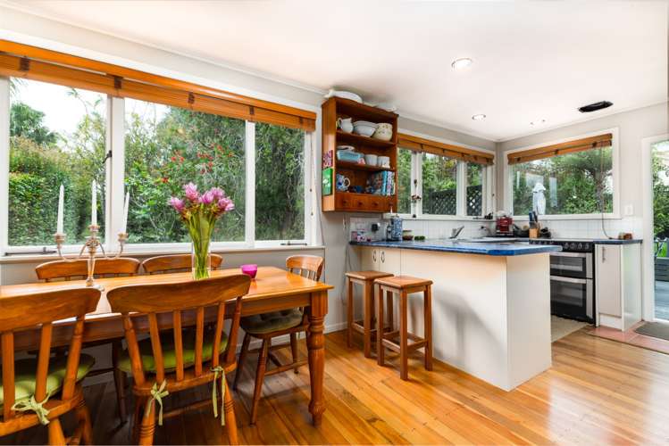 12 Tirimoana Road Te Atatu South_15