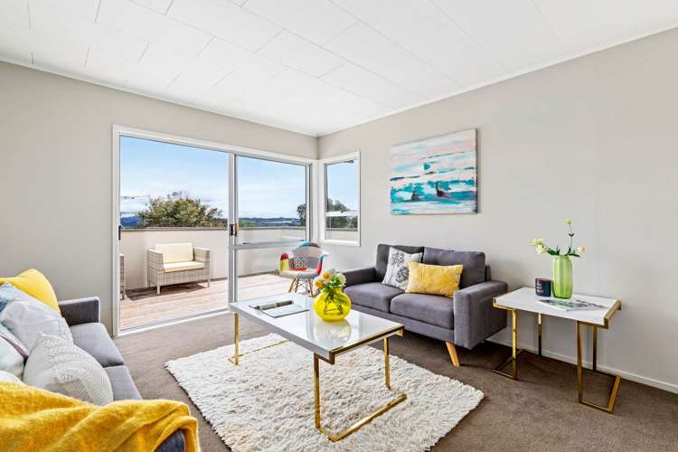 1/21 Santiago Crescent Unsworth Heights_5