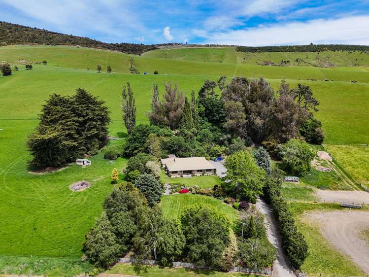 200 + 242 Caroline Valley Road Caroline_10