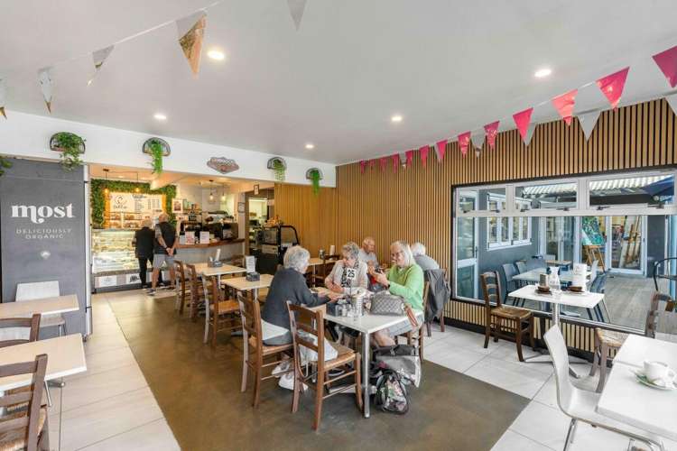 427 Port Road Whangamata_5