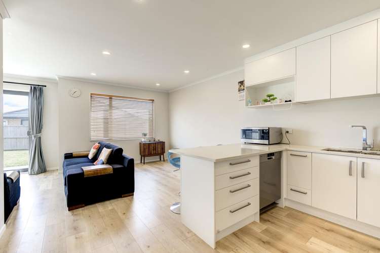 10/17 North Ridge Drive Rototuna North_11