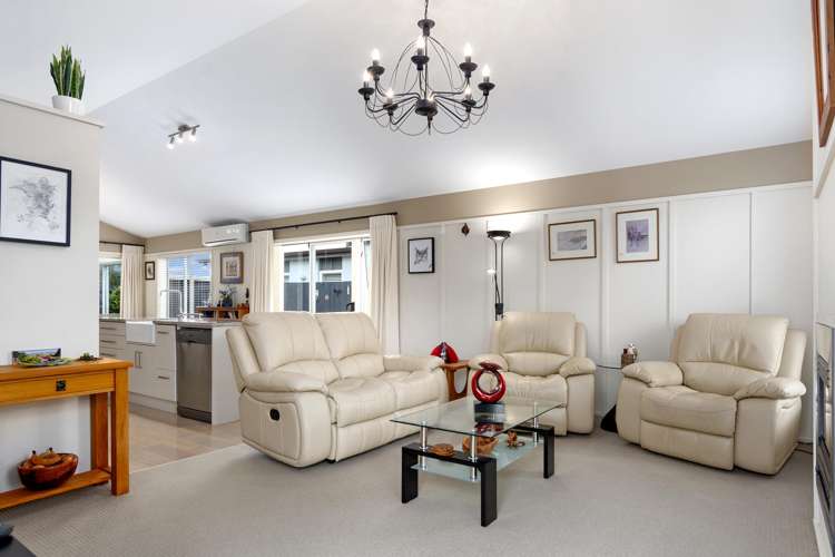 18 The Glade Papamoa_4