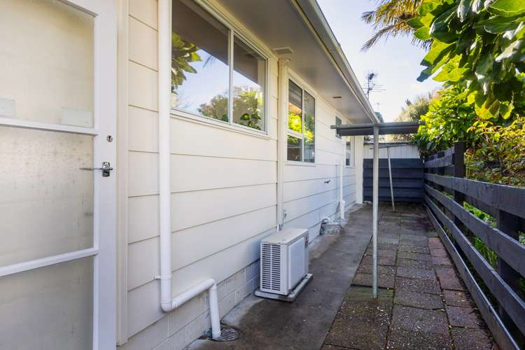 2/17 Woodward Road Mount Albert_19