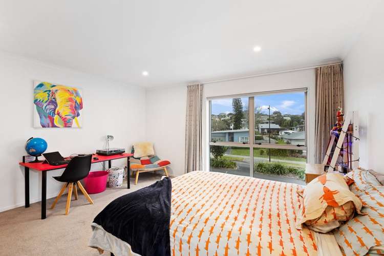 11 Kukuwai Avenue Red Beach_12