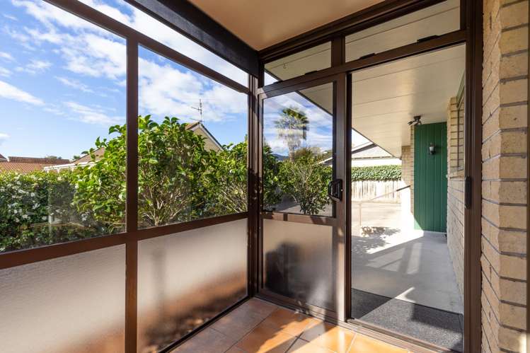 2/63 Neale Avenue Stoke_14