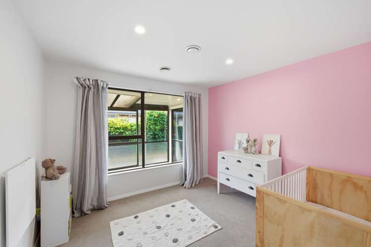 28 Oakley Crescent Hornby_9