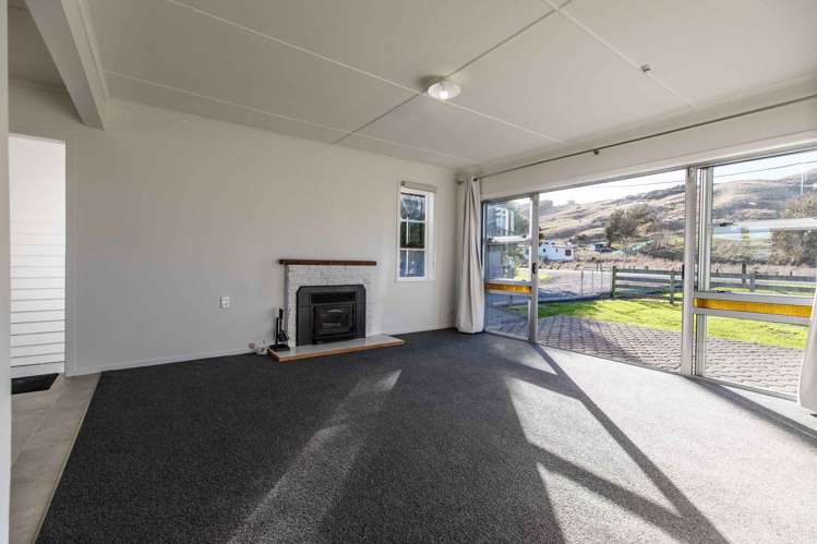20 Blake Street Porangahau_6