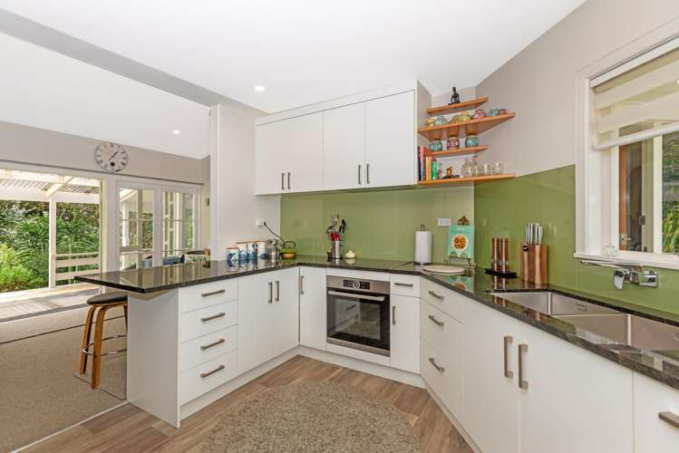 12 Marian Drive Inner Kaiti_7