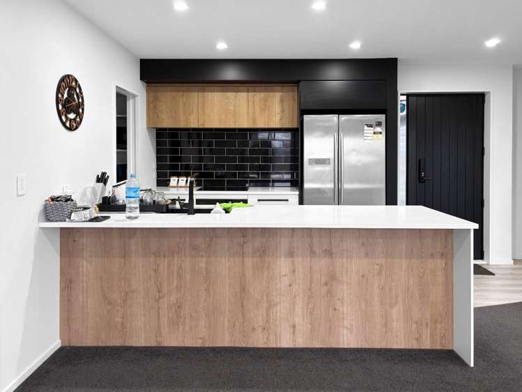 35A Masefield Drive 11103_1