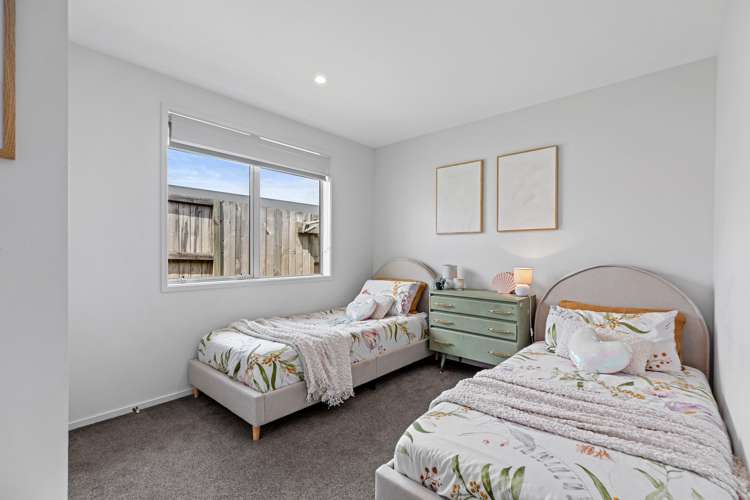 110 Puhirake Crescent Pyes Pa_16