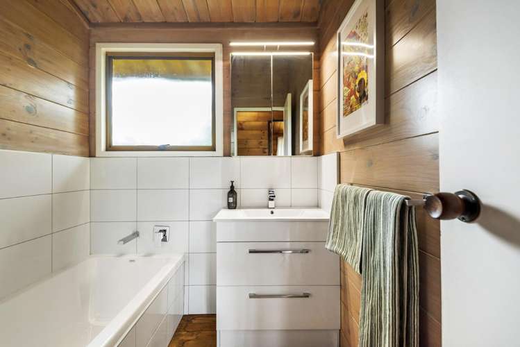 105 Kia Ora Road Beach Haven_15