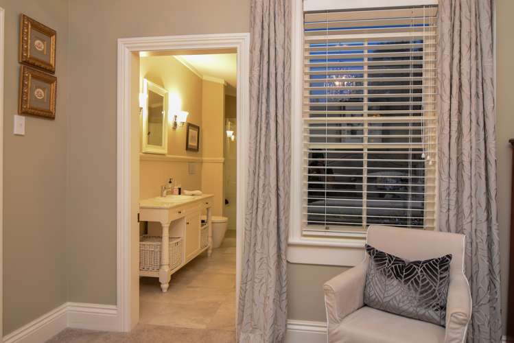 10 Dixon Street Carterton_10