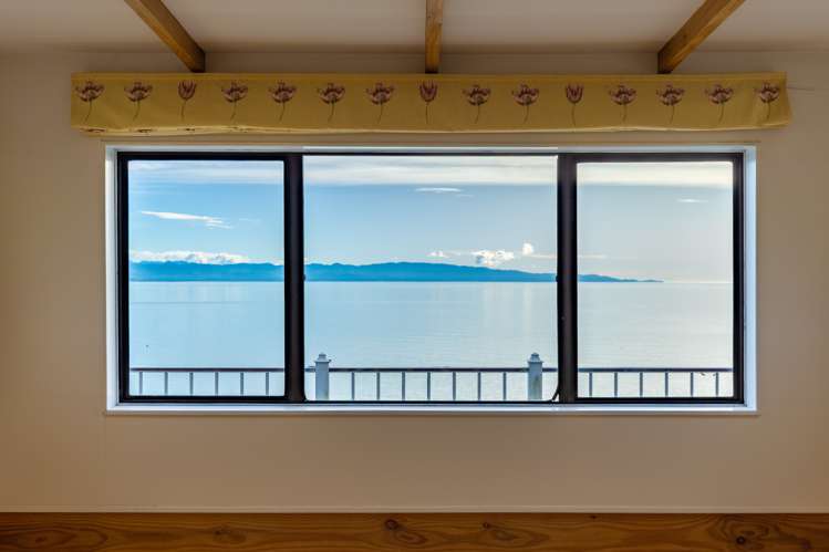 11 Grenville Terrace Moana_13