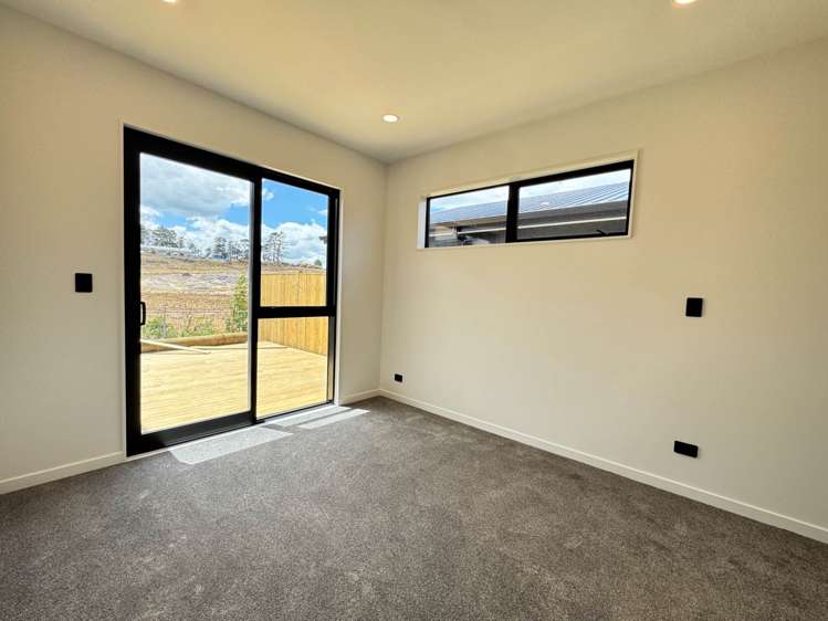 386 Te Taruna Drive Milldale_9