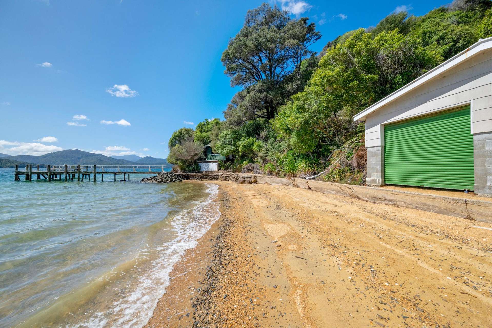 2789 Queen Charlotte Drive Whenuanui Bay_0