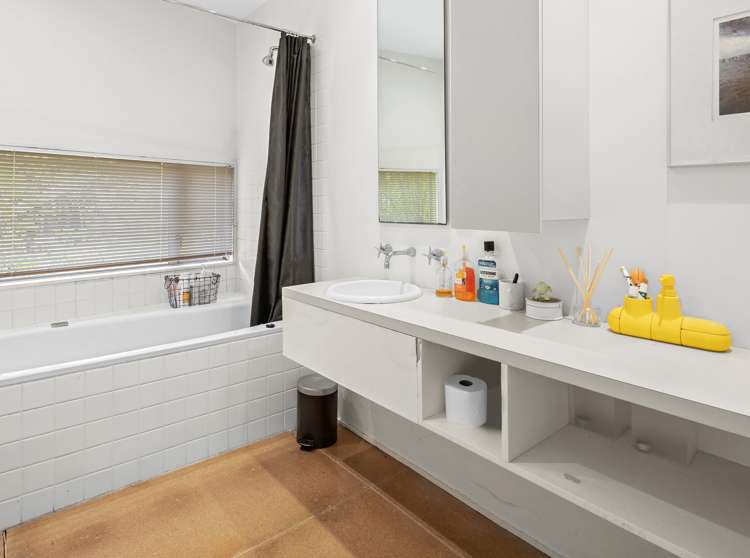 36a Fortification Road Karaka Bays_13