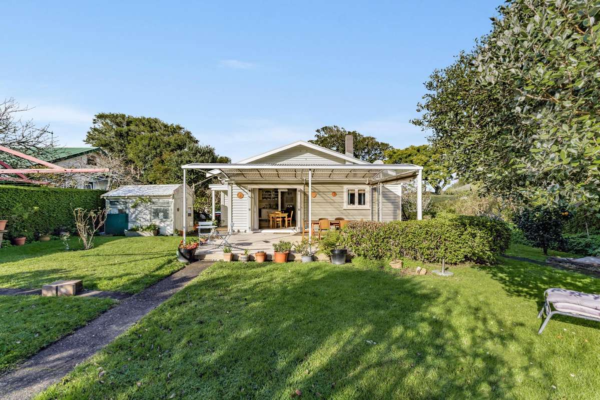 124 Campbell Road_5
