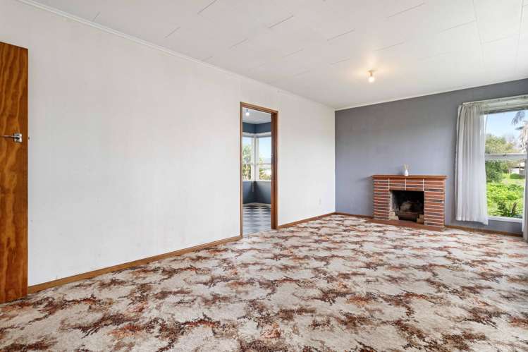 32 Ashgrove Road Mangere_9