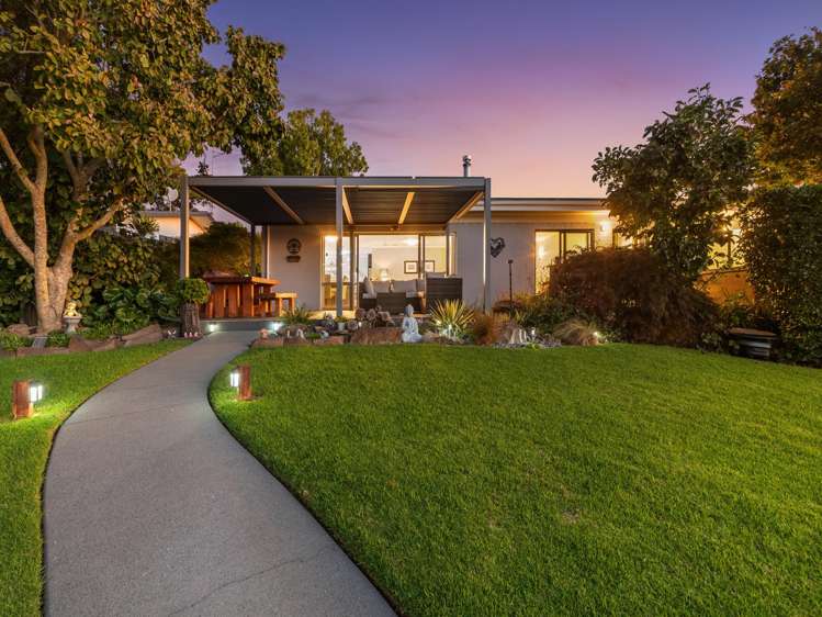 216 Welcome Bay Road Welcome Bay_17