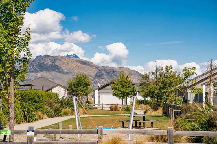 16 Coventry Crescent Lower Shotover_20
