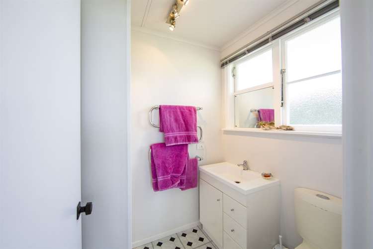 1091 Whakapirau Road Whakapirau_11