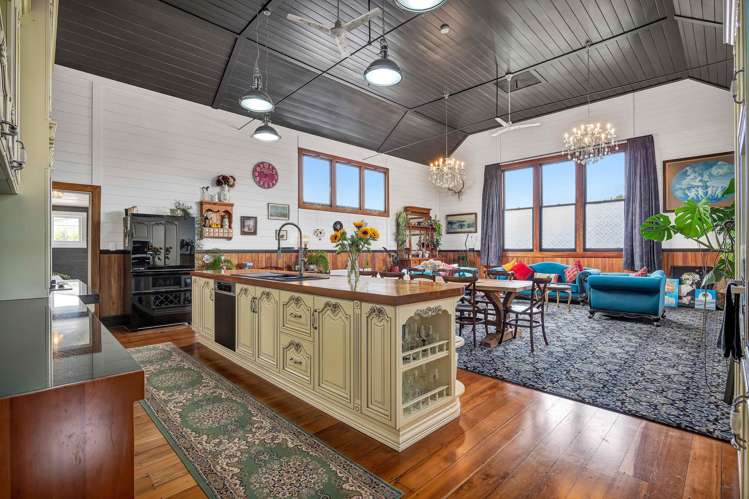 105 High Street Eltham_18